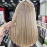 vopsire profesionala par dupa rezultat blond uniform luminos realizat in salon El Studio
